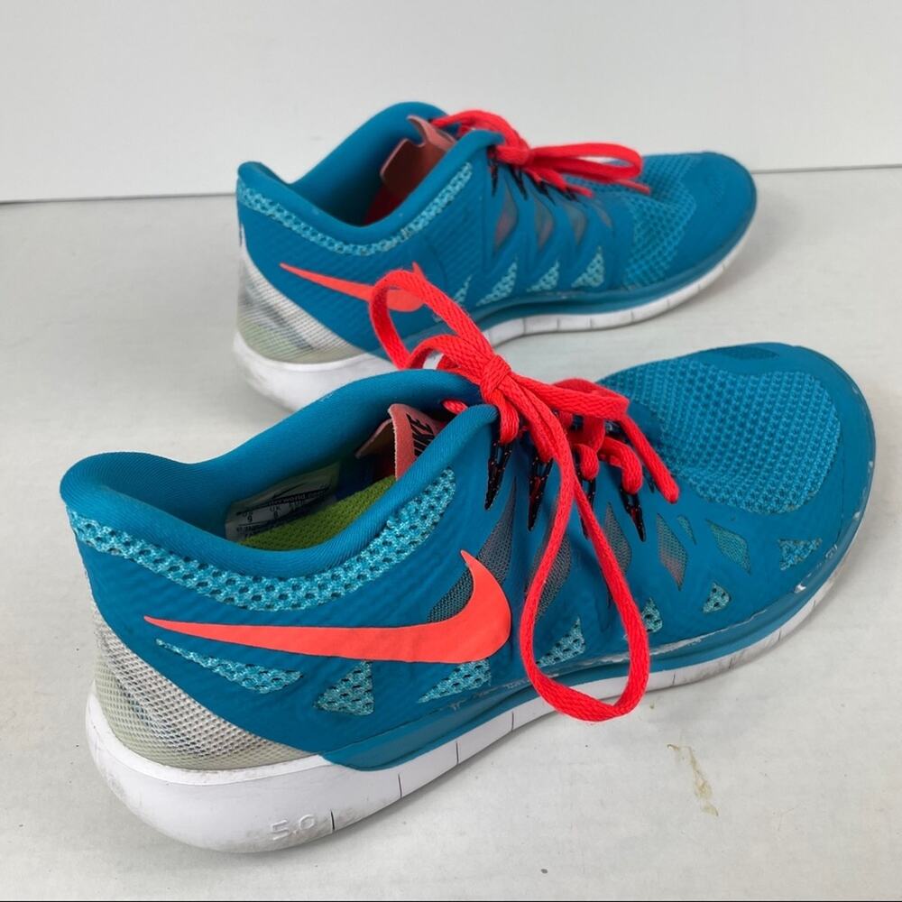 Nike Free 5.0 Sneaker Women’s Size 9